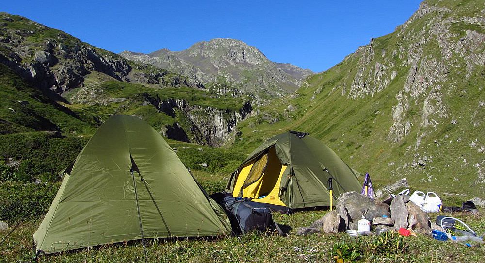 Camping in Arkhoti valley