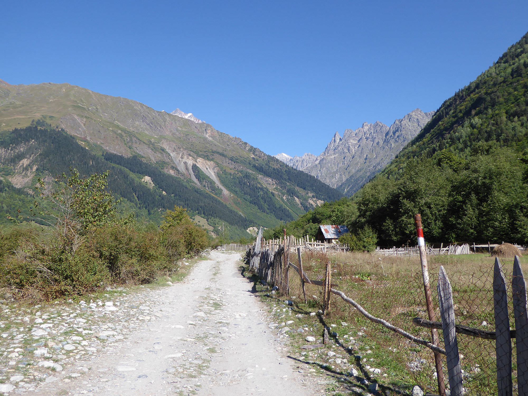 Into the Mestiachala valley