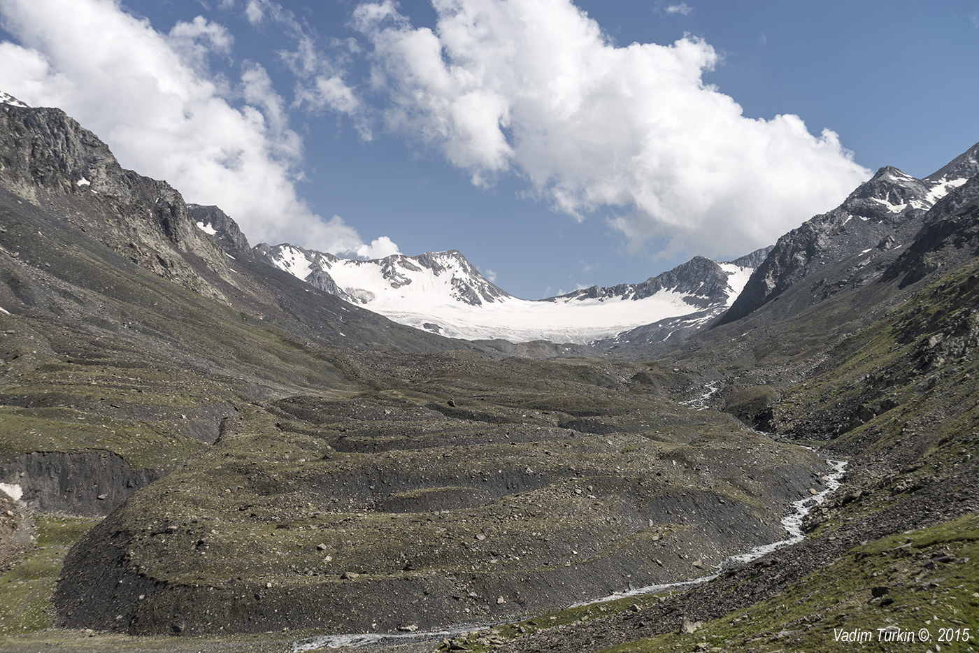 Moraine of Kibishi glacier