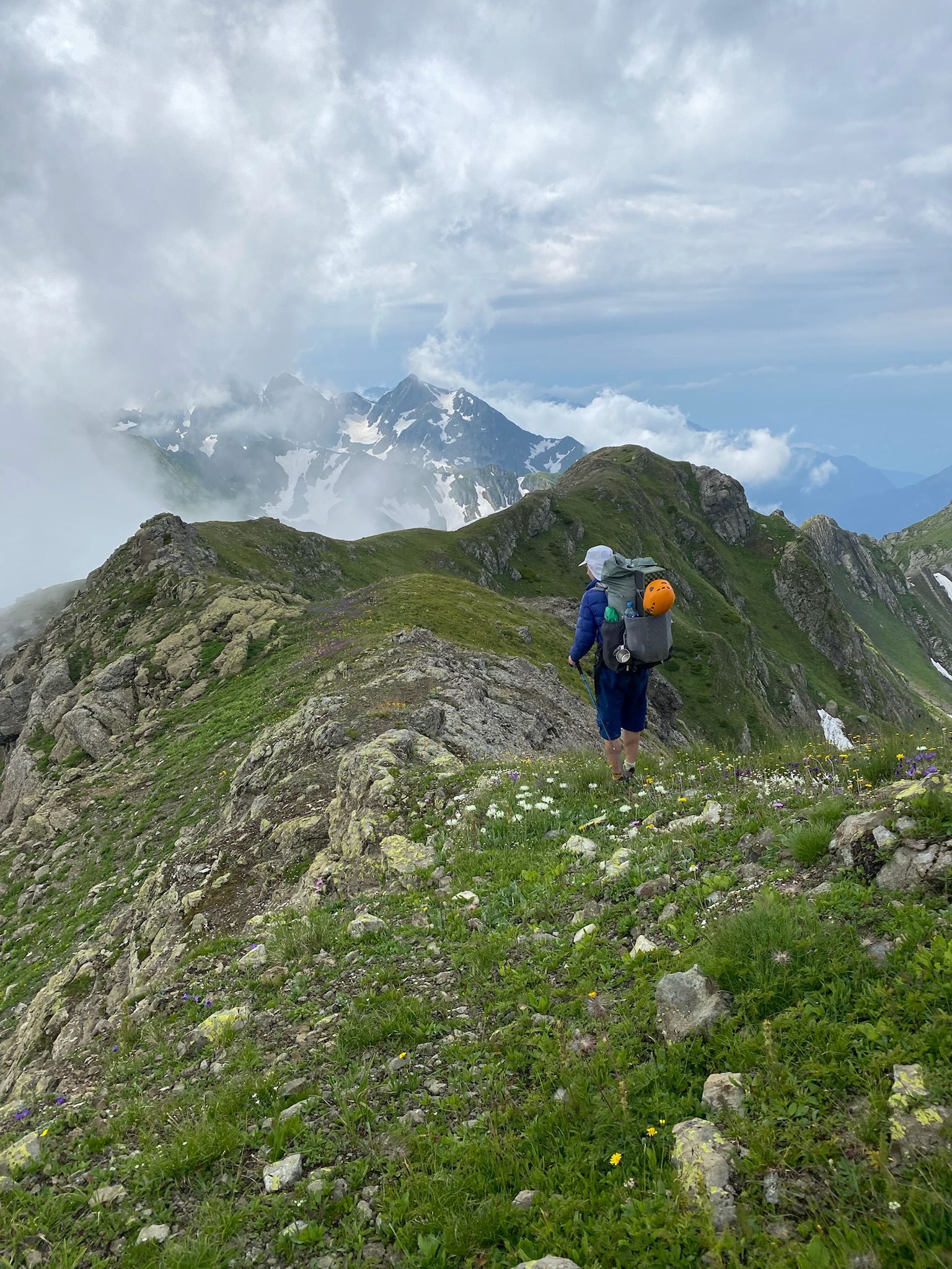 Along the route to the 'Siqvaruli pass'