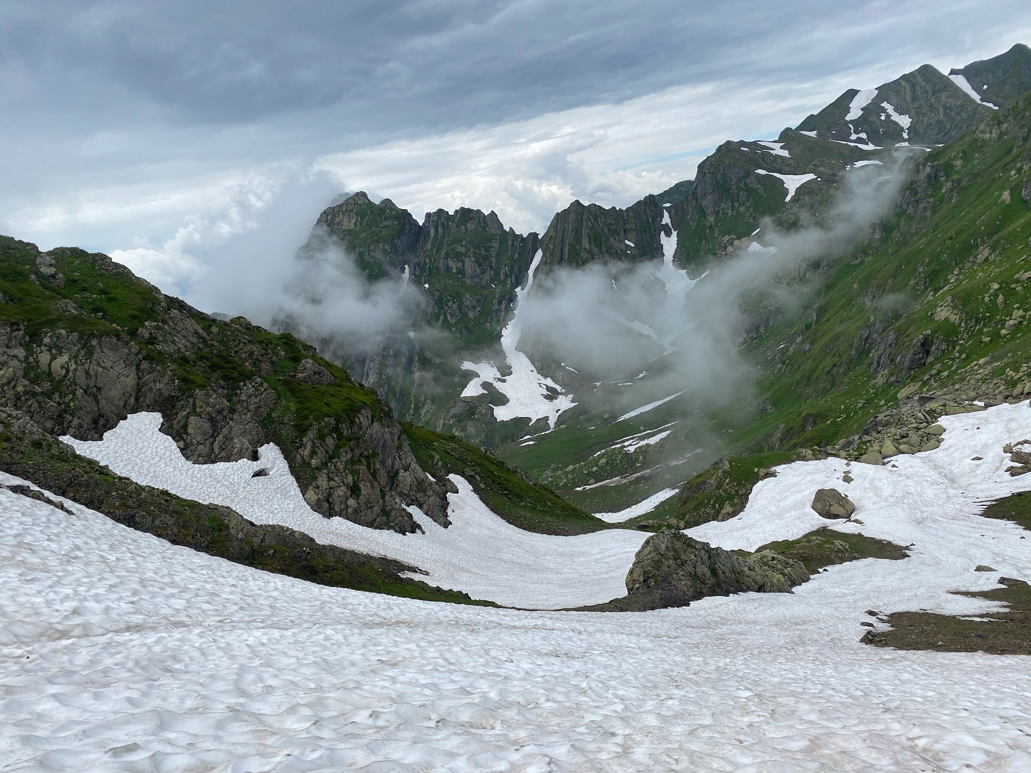 Looking back from the Hybi pass
