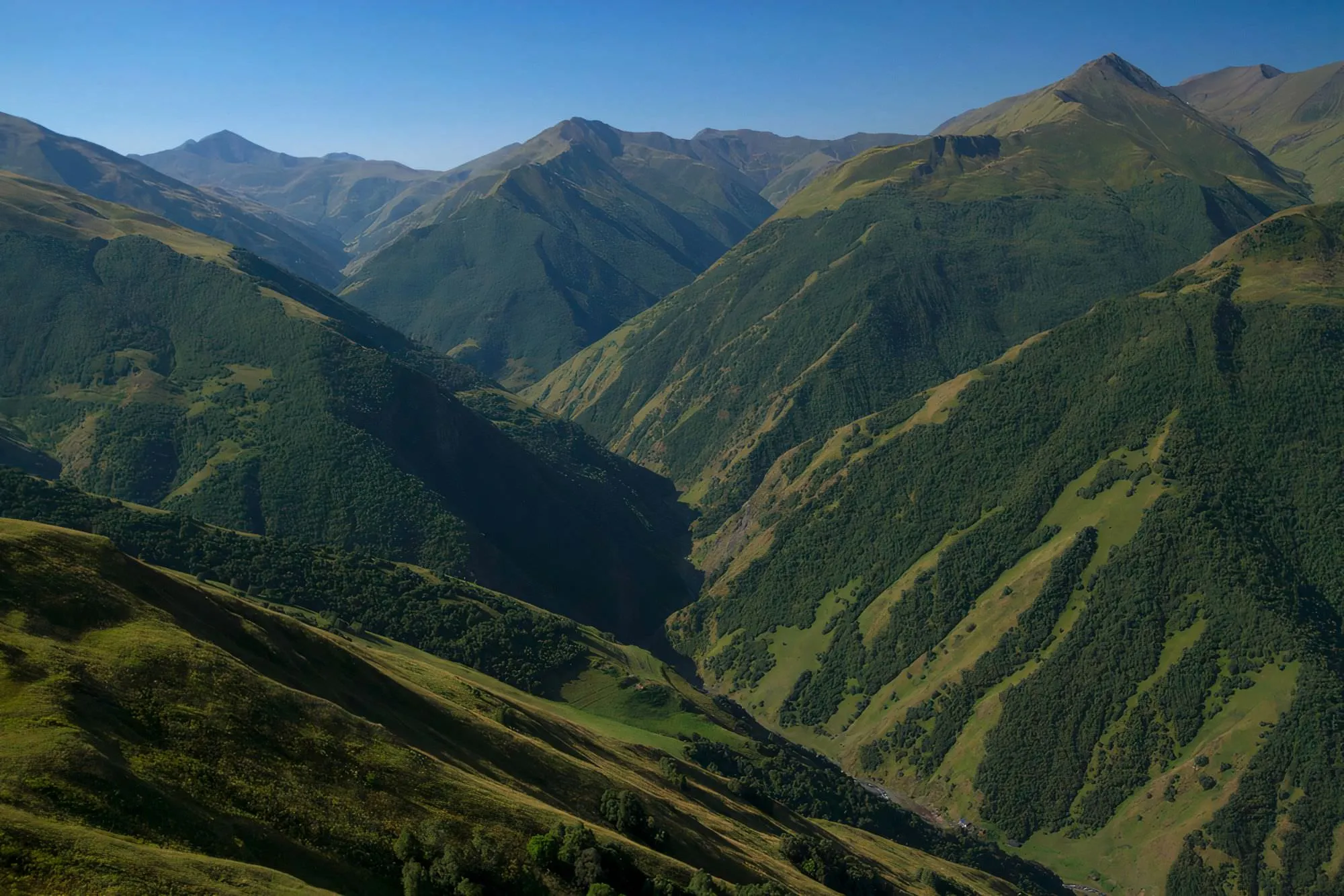 Detail of the Andaki valley
