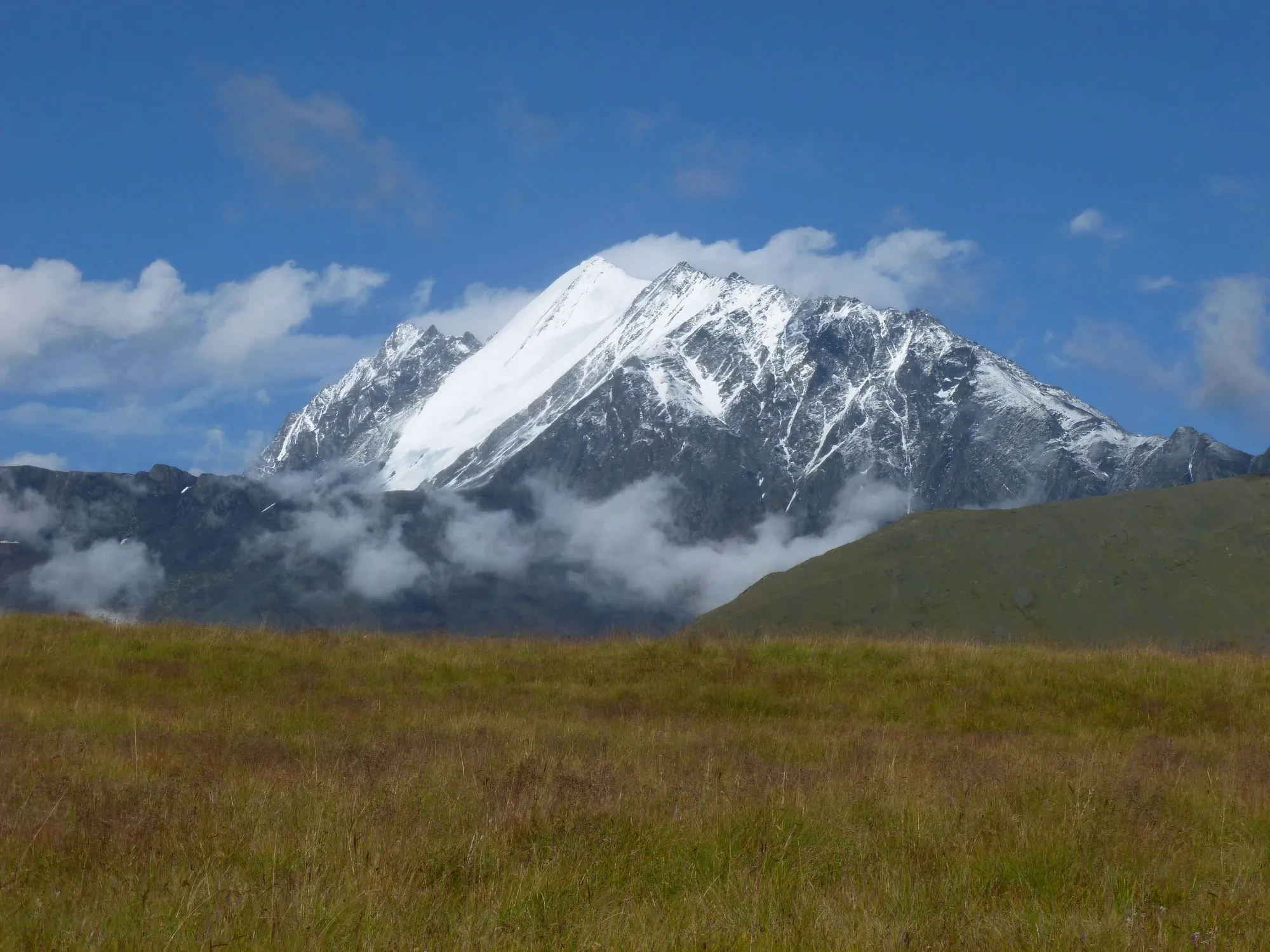 On the Khidotani ridge