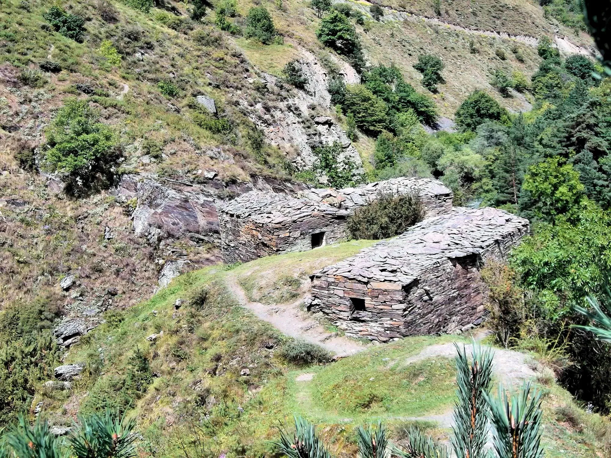 Anatori - houses of the dead